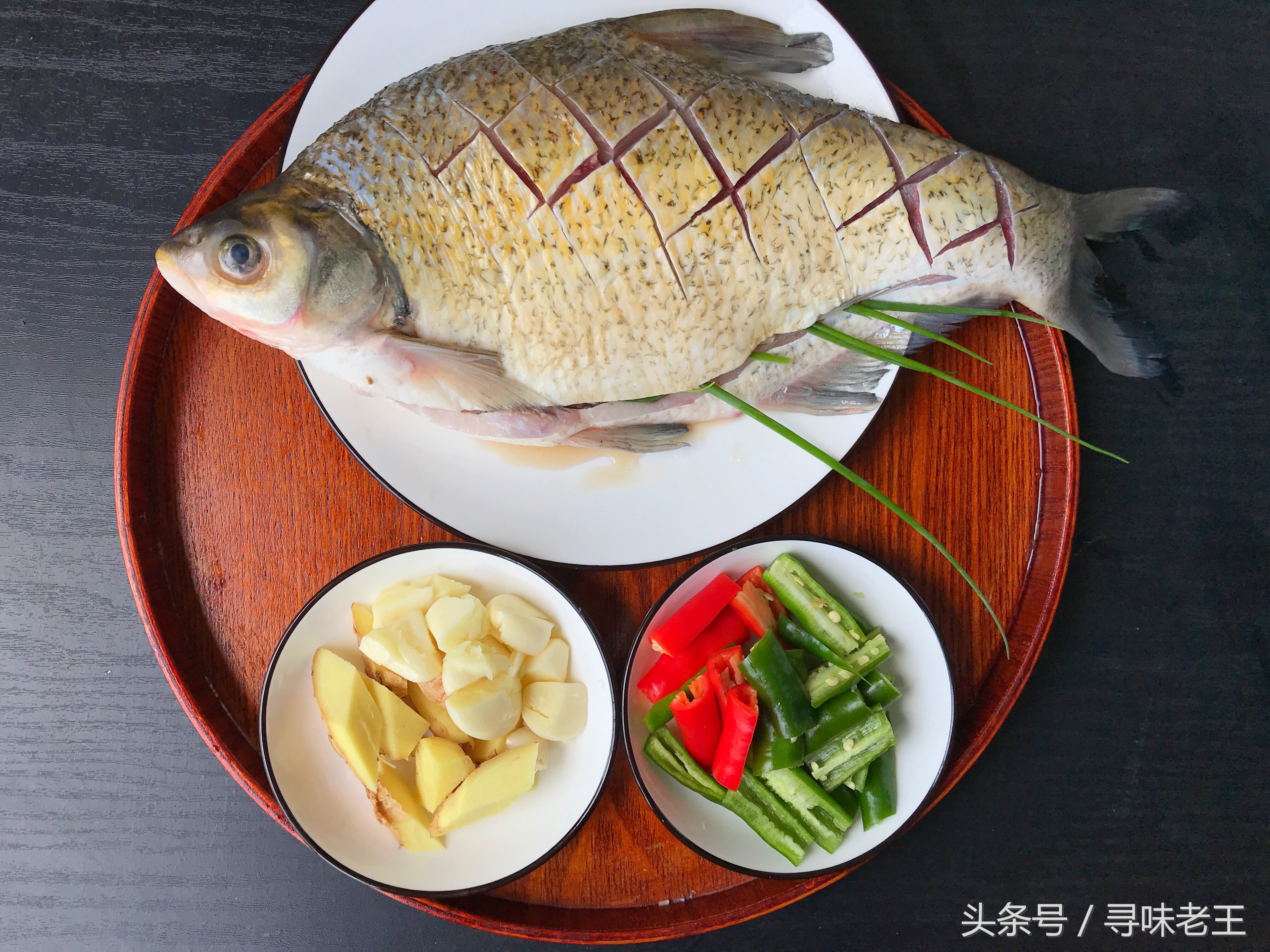 红烧鱼为何总做不出大厨味道,自己做的红烧鱼怎么不入味