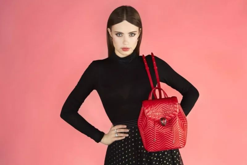 宝格丽帆布包经典款,宝格丽经典款包