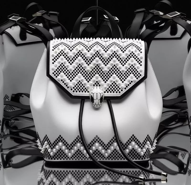 宝格丽帆布包经典款,宝格丽经典款包