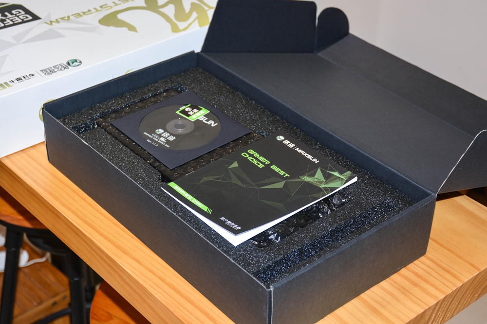 很强也很长,实测铭瑄1050在新老电脑上的表现