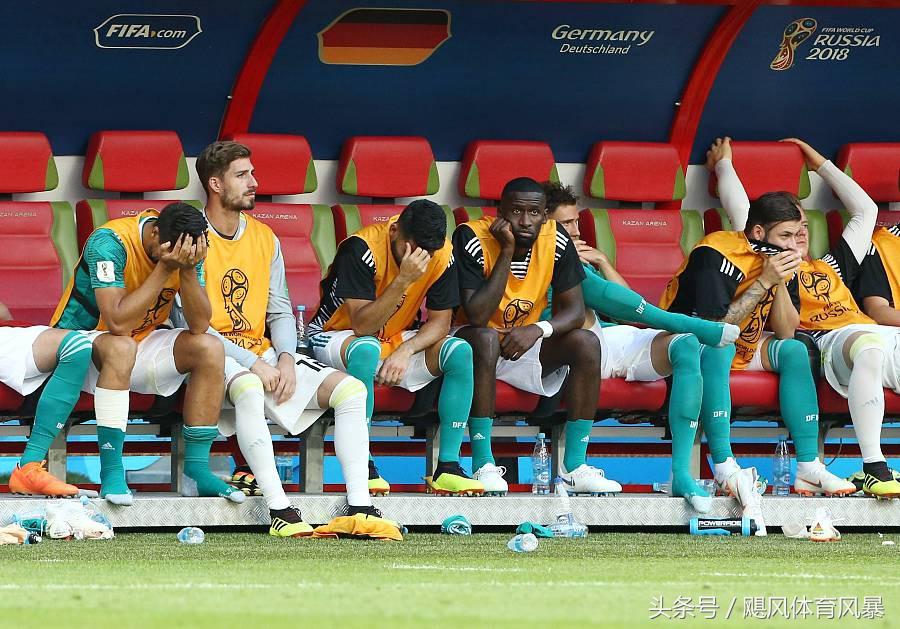 为什么世界杯名单非要带三个门将,世界杯第三门将上场