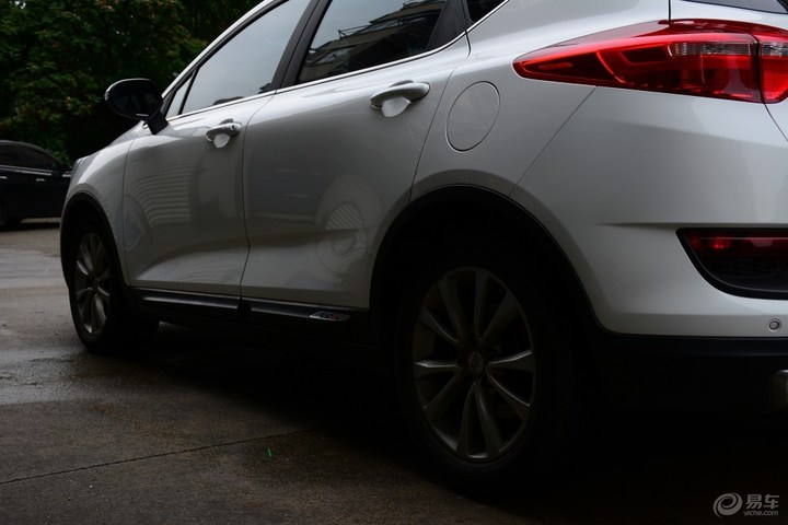 吉利帝豪gs用车体验视频,吉利帝豪gs2019款1.4tcvt雅pro