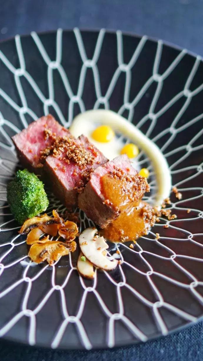 1分钟被8家美食新店种草!你需要一个胃和一部相机!