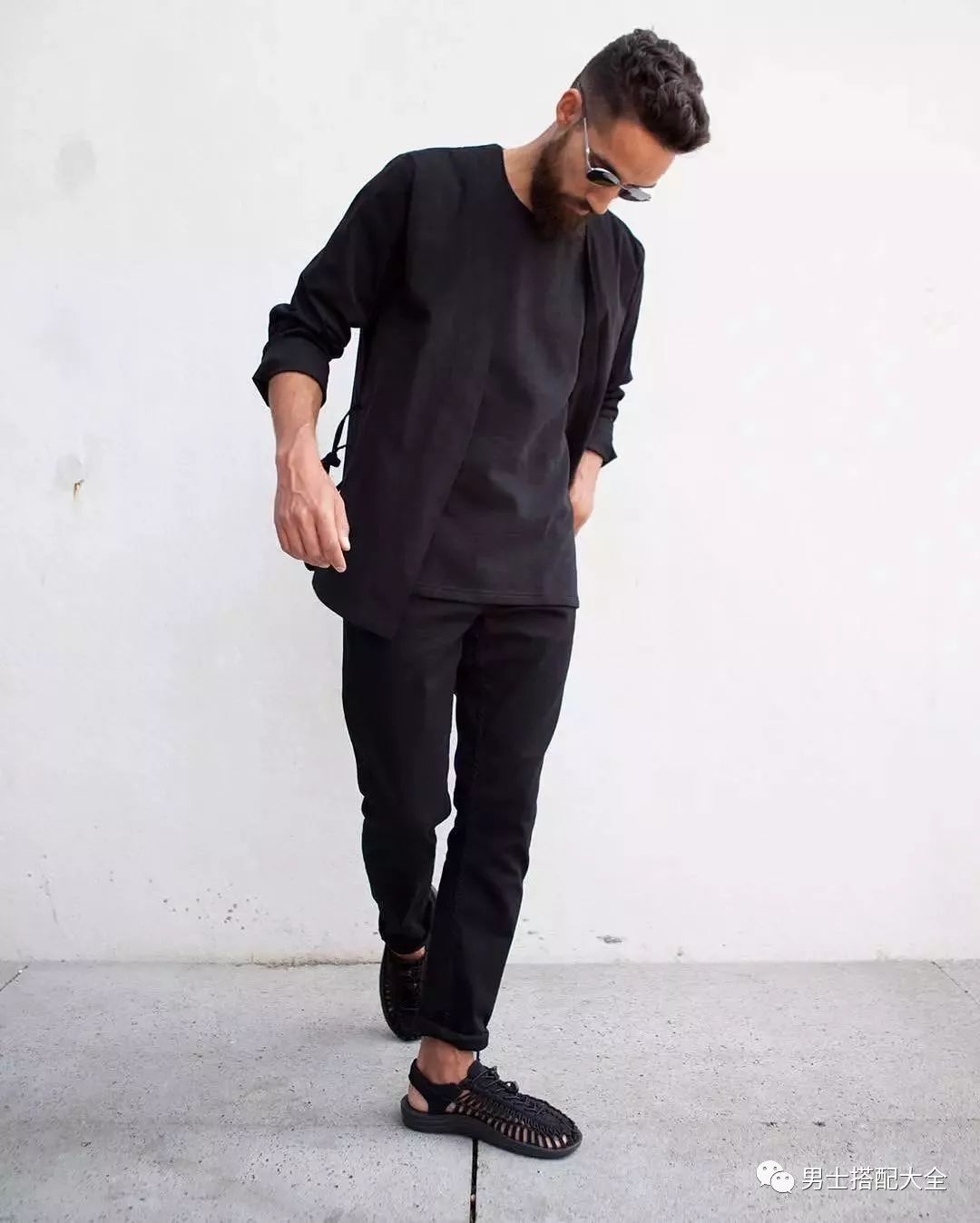 小个子男士如何塑造出大气场,小个子男生怎么穿出气质高级感