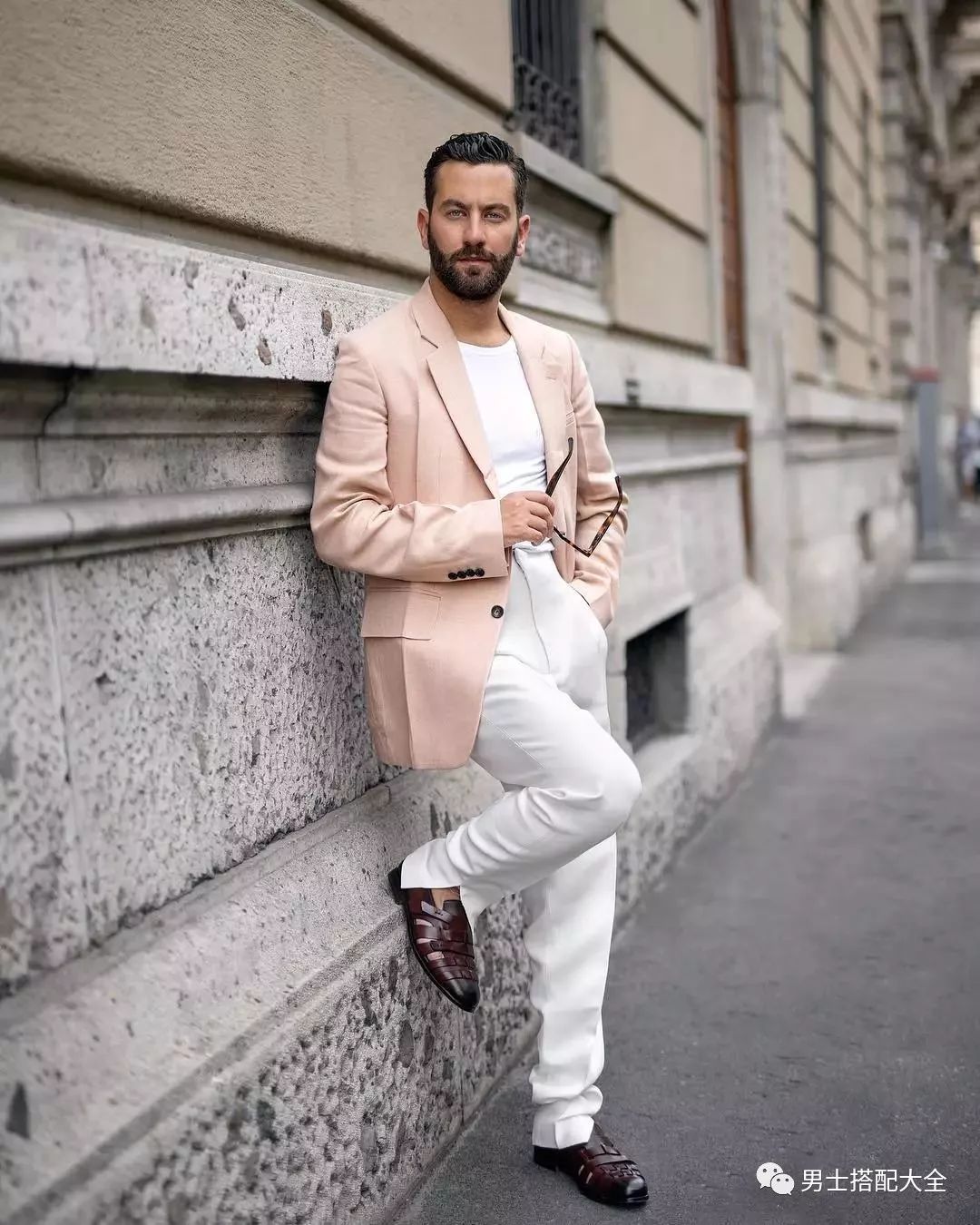 小个子男士如何塑造出大气场,小个子男生怎么穿出气质高级感