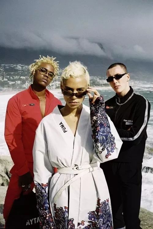 当成人杂志不再露骨,PLAYBOY都靠啥撸|每周剁手