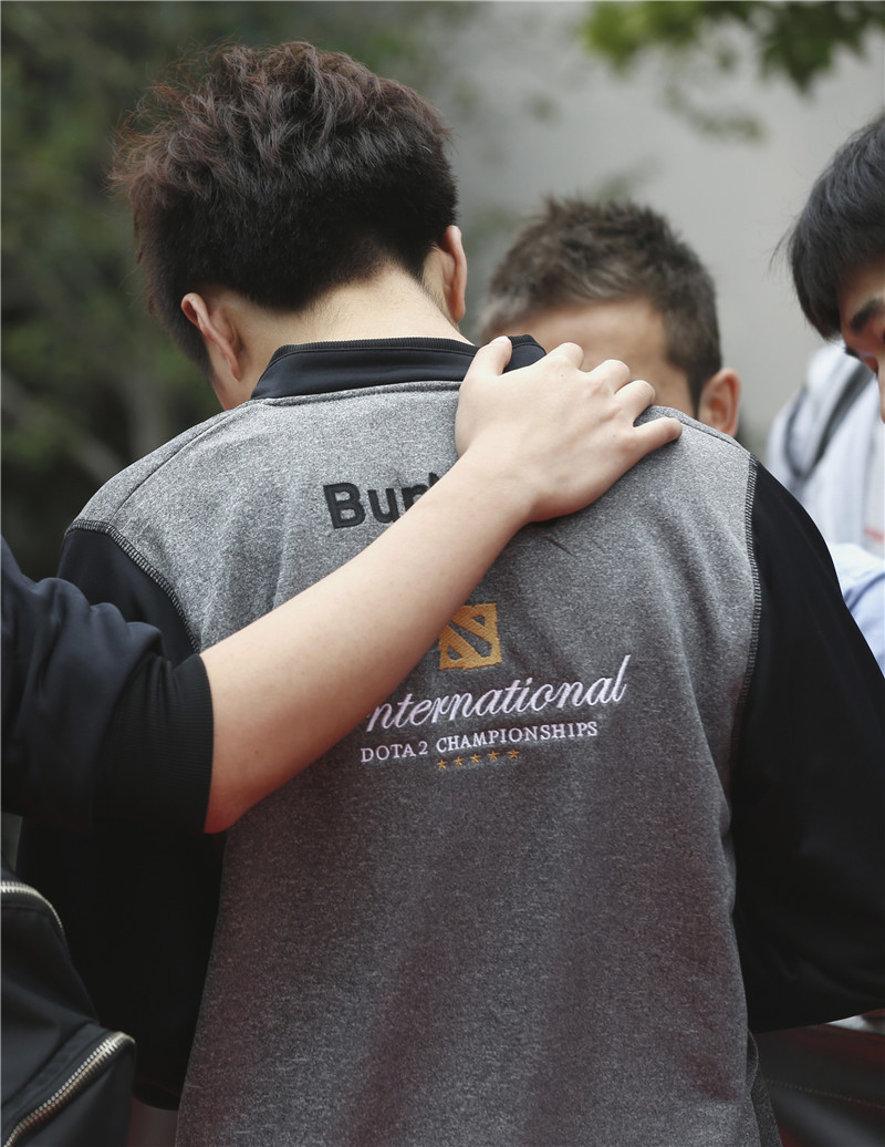 dota2的无冕之王,dota2无冕之王可以赠送吗