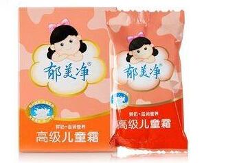 宝宝头皮上干性湿疹怎么治疗,宝宝反反复复干性湿疹