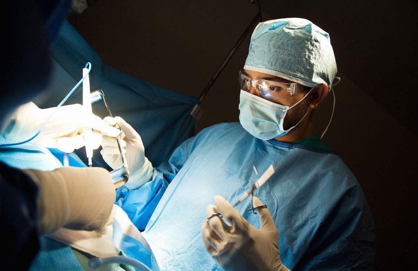 顺产剪一刀是剪哪里,分娩侧切会有哪些影响