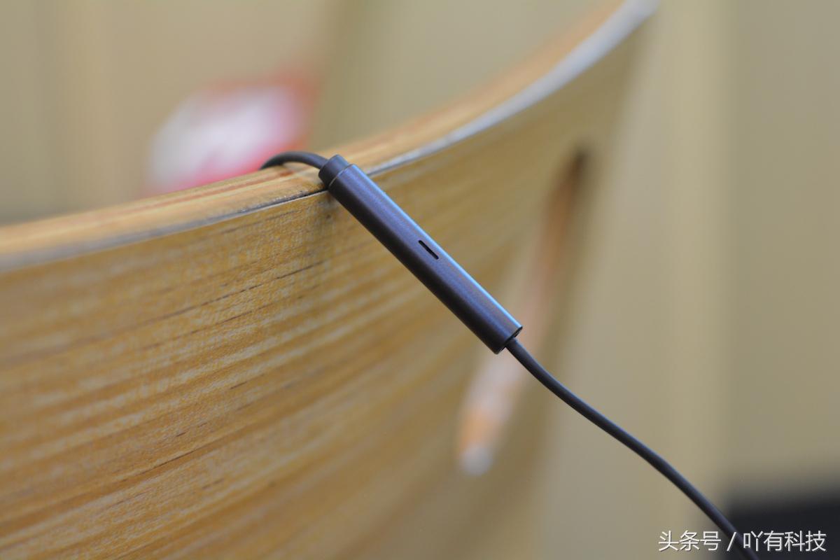 99元小米圈铁耳机评测,小米双动圈耳机129元视频评测