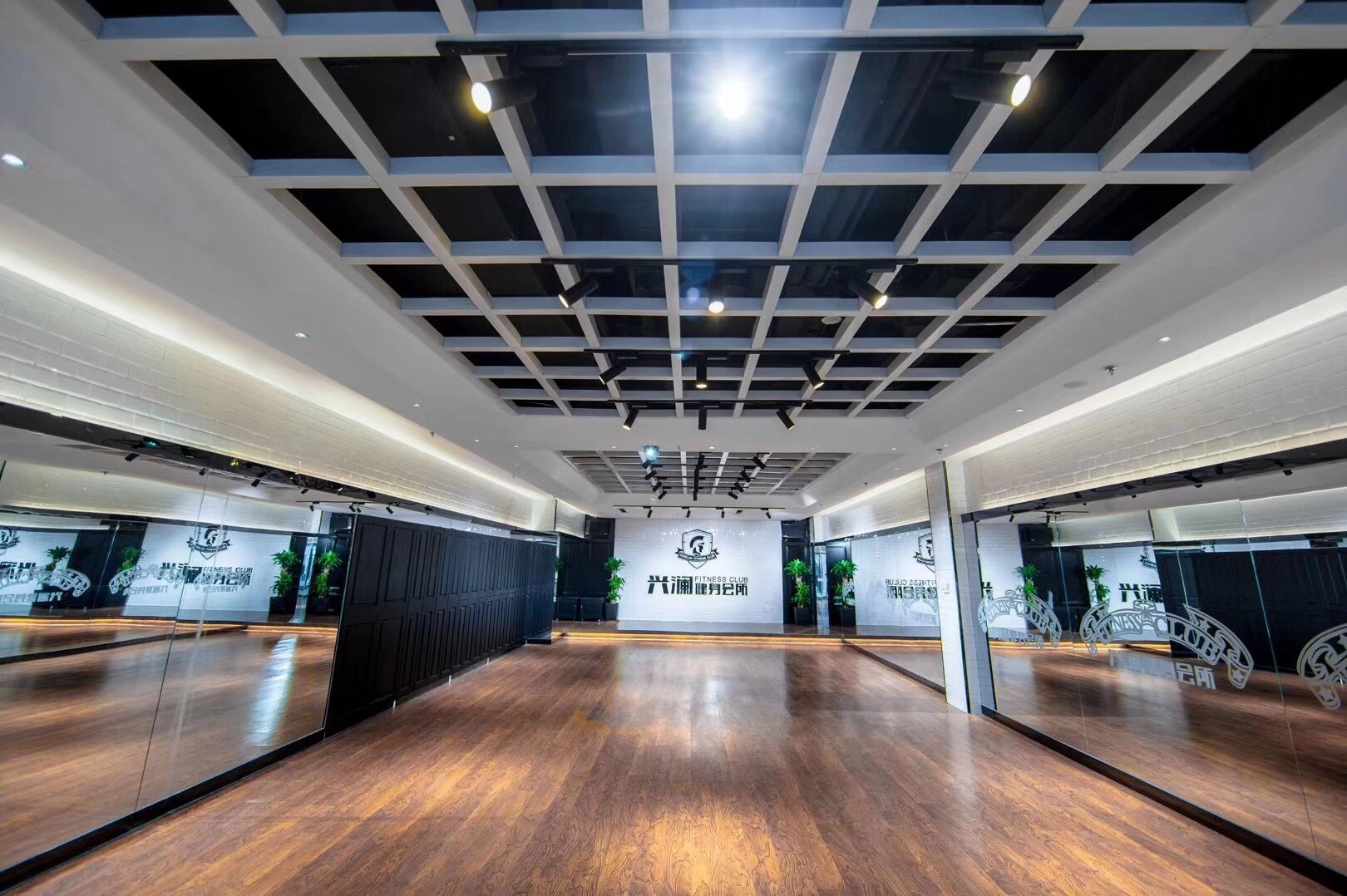 丹东凤城兴澜健身收费,兴澜健身会所抖音团购