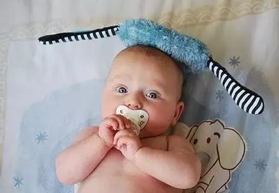 一岁半宝宝智力发育迟缓的表现,智力发育迟缓的症状有行为表现吗