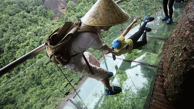 云南的玻璃栈道,云南最高的玻璃栈道在哪里