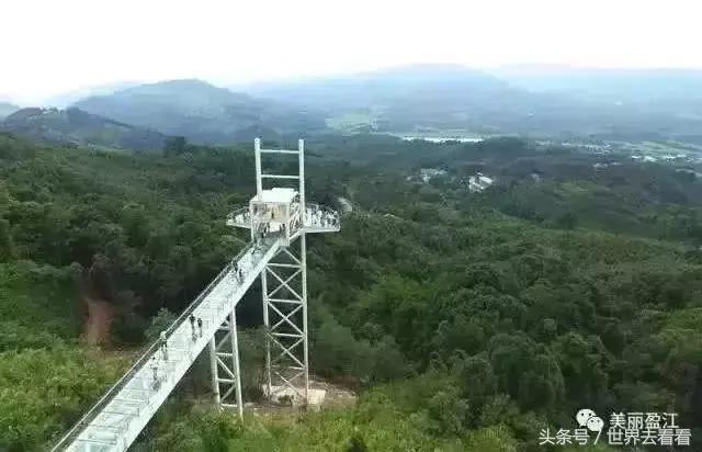 云南的玻璃栈道,云南最高的玻璃栈道在哪里