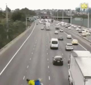 足球最关键的是自信,足球是艺术吗