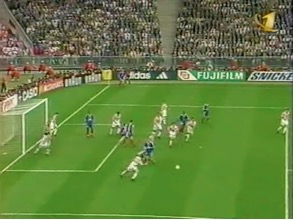 足球最关键的是自信,足球是艺术吗