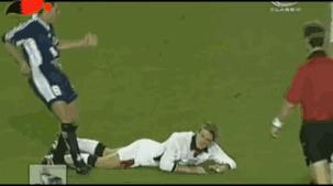 足球最关键的是自信,足球是艺术吗