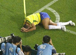 足球最关键的是自信,足球是艺术吗