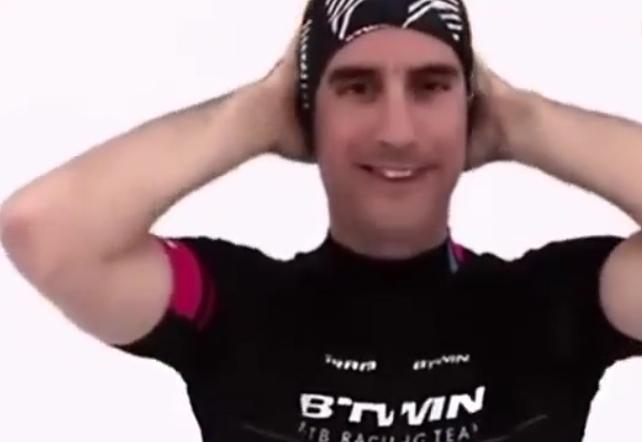 魔术头巾的使用方法,户外魔术头巾的使用方法