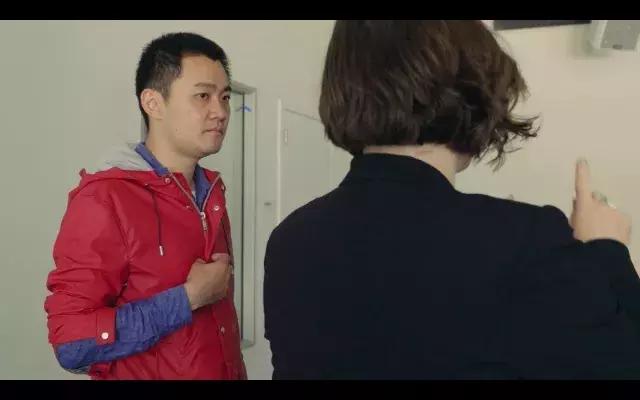 曾经不接受“同志”身份，如今勇敢活出自己