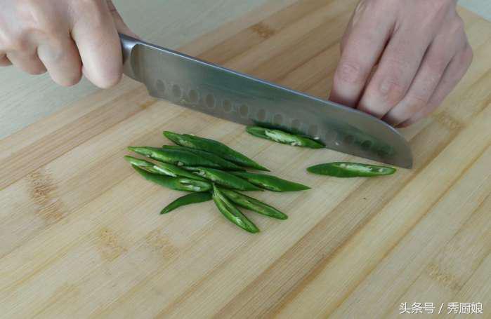 知了猴的最佳吃法,知了猴怎么做法才好吃