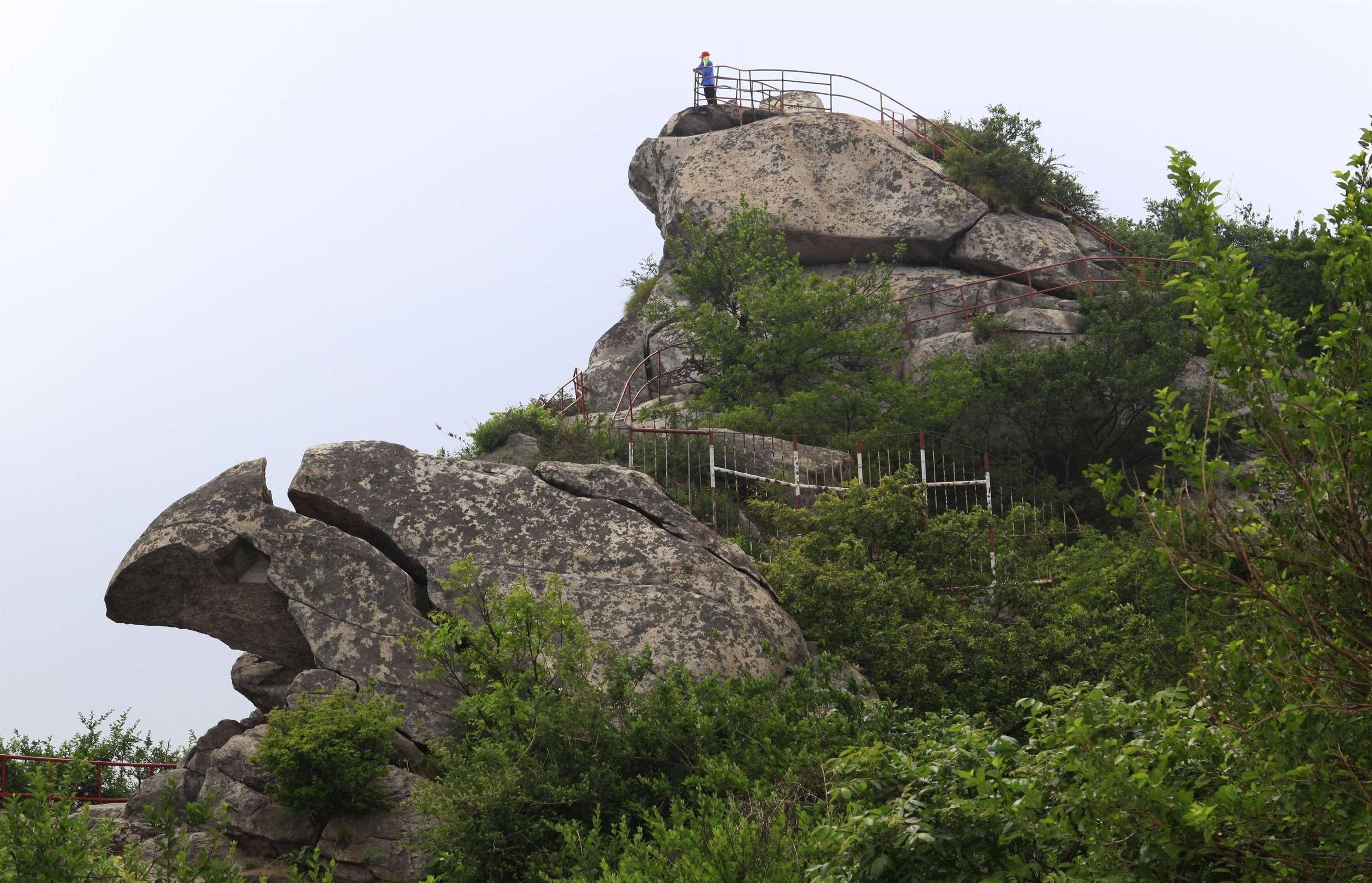 信阳鸡公山避暑排名,四大避暑胜地信阳鸡公山