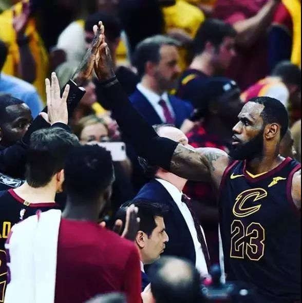 炎亚纶谈詹姆斯,炎亚纶詹姆斯