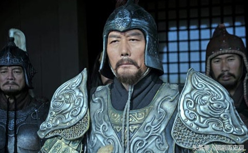 新三国刘备逆袭过程,刘备终于有了一块立足之地