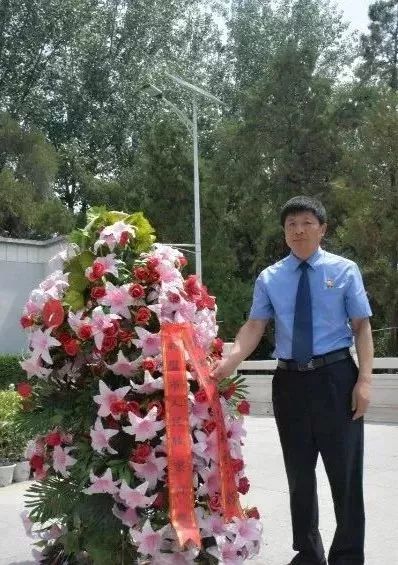 聆听榜样故事感受榜样力量——市检察院*党**员干警赴焦裕禄同志纪念馆参观见学