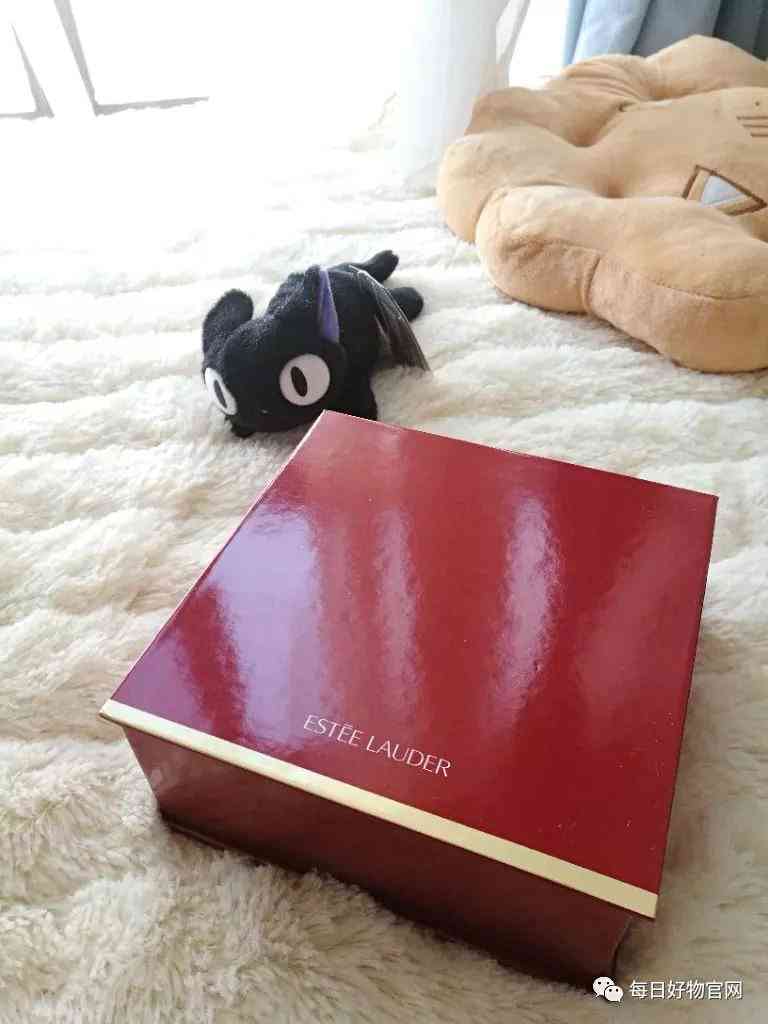 雅诗兰黛沁水粉底液62号很白吗,雅诗兰黛持妆62号