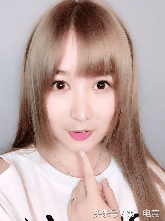 全球顶级电竞主播大调查（七）国内篇：指法芬芳张大仙·一姐之路
