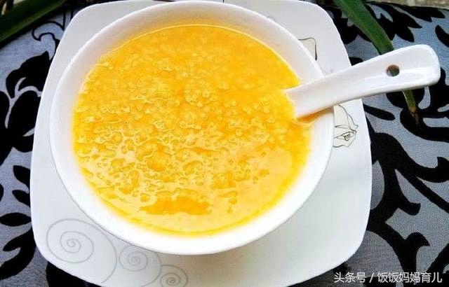 10个月宝宝速成辅食,如何让八个多月宝宝快速接受辅食