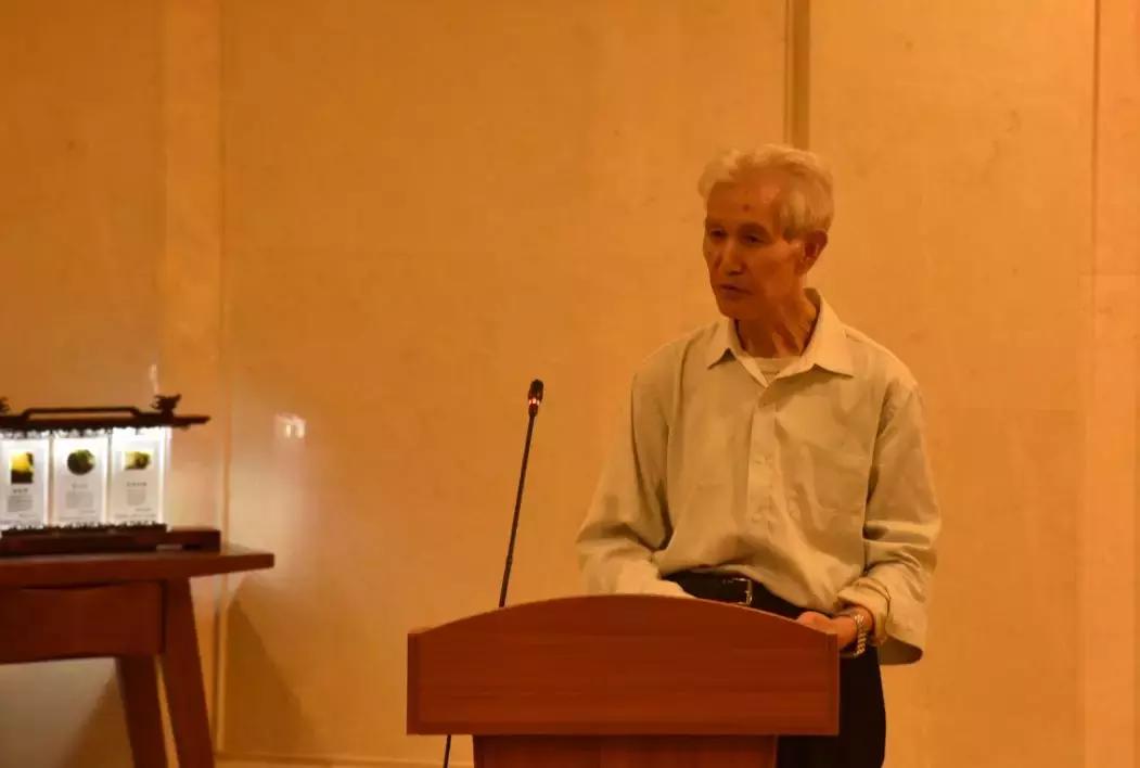 黄龙玉水草花亮点,顶级黄龙玉水草花