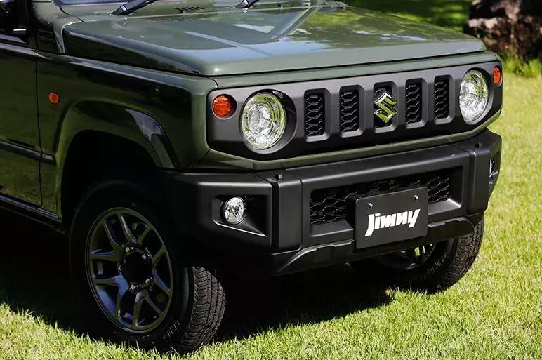 新吉姆尼与老吉姆尼驾驶感受对比,铃木吉姆尼为什么这么多人喜欢