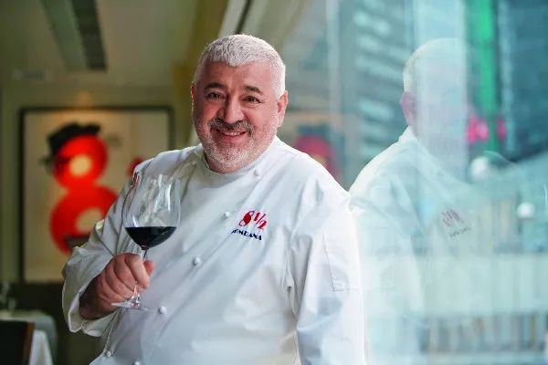 这5家移动城堡，今夏漂泊在海上的家！