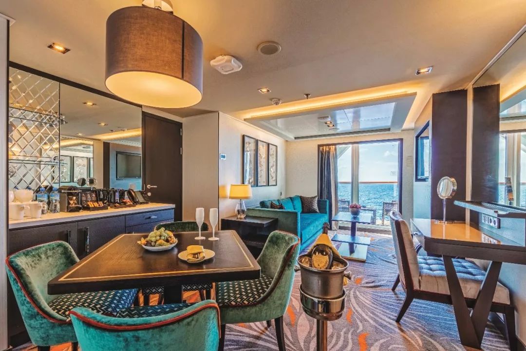 这5家移动城堡，今夏漂泊在海上的家！