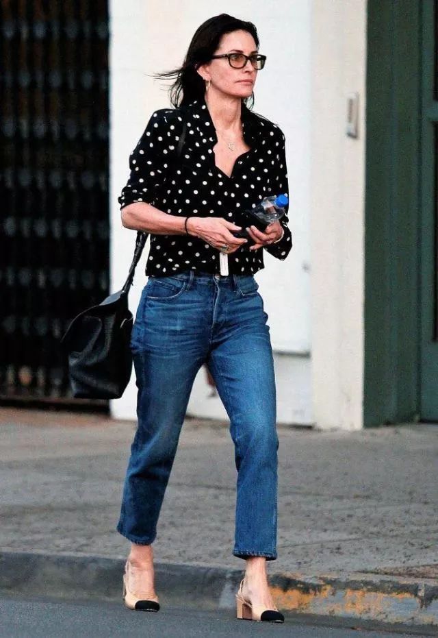 每分每秒都想驾驭这样的波点装，好争气啊！