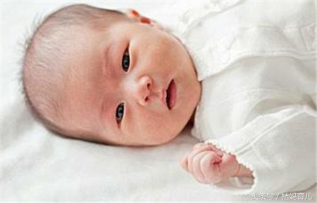 孕32周羊水破了还有点血,孕32周羊水早破保胎4天有淡红色血