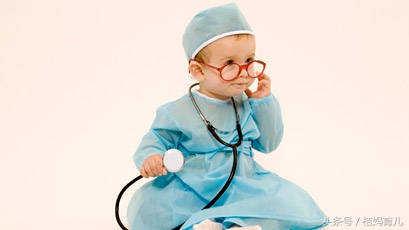 孕32周羊水破了还有点血,孕32周羊水早破保胎4天有淡红色血