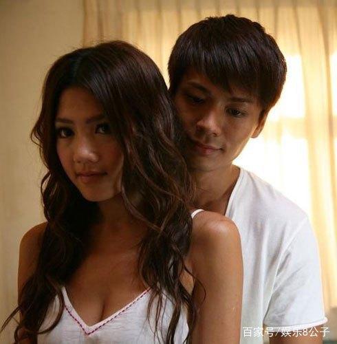 她是baby的接班人,演大尺度电影,25岁凭全裸不*点露**写真照走红!