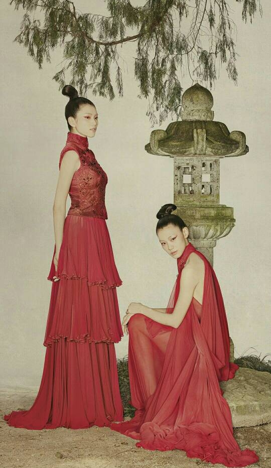 勤笔丽人篇·恋恋飞鱼《绝句》八首