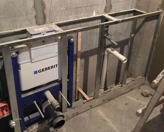 为什么现在很多人都换了智能马桶,马桶边上要装个小便器好吗