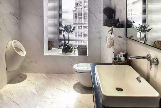 为什么现在很多人都换了智能马桶,马桶边上要装个小便器好吗