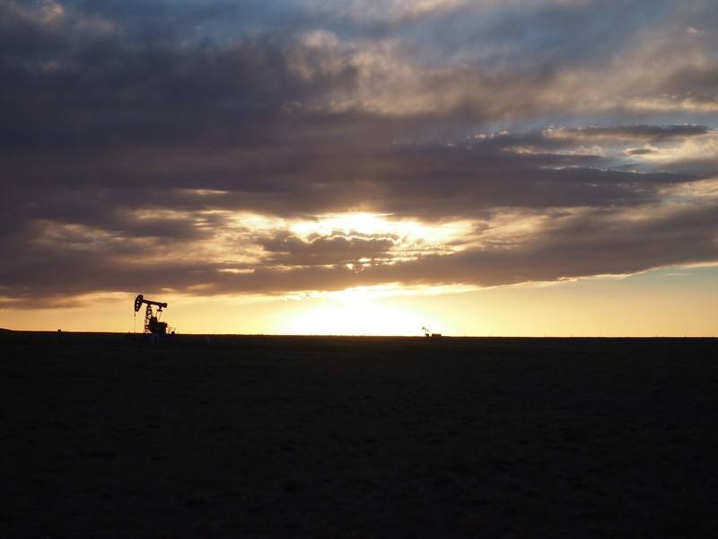 道德经的核心智慧不争及知足,道德经100句经典解释