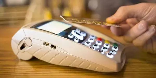 内地入境香港通关最新通告,广东人去香港有限制吗