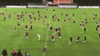 内马尔到底是被针对还是假摔,内马尔坏不坏