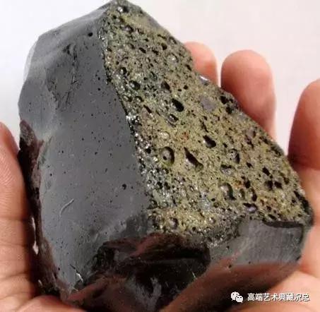 玻璃陨石成交价168万,玻璃陨石最新成交价