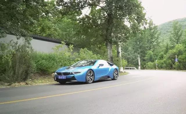 车叔深度试驾宝马i8,宝马i8敞篷版试驾视频多少钱