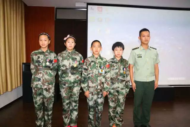 欢乐暑假消防知识小课堂,快乐夏令营小小消防兵