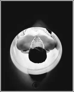 甲状腺结节要做手术是不是很严重,甲状腺结节做手术是切掉甲状腺吗